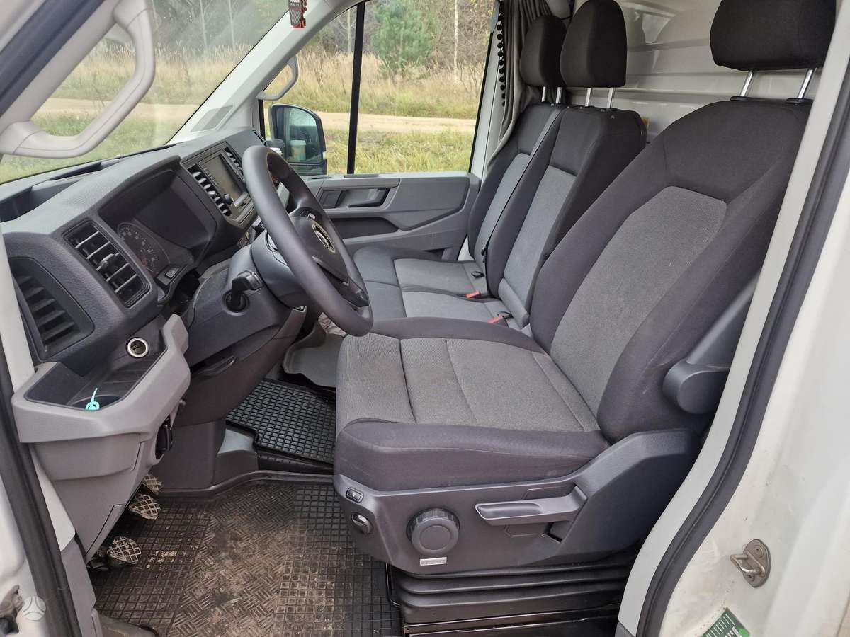 Volkswagen CRAFTER, cargo vans