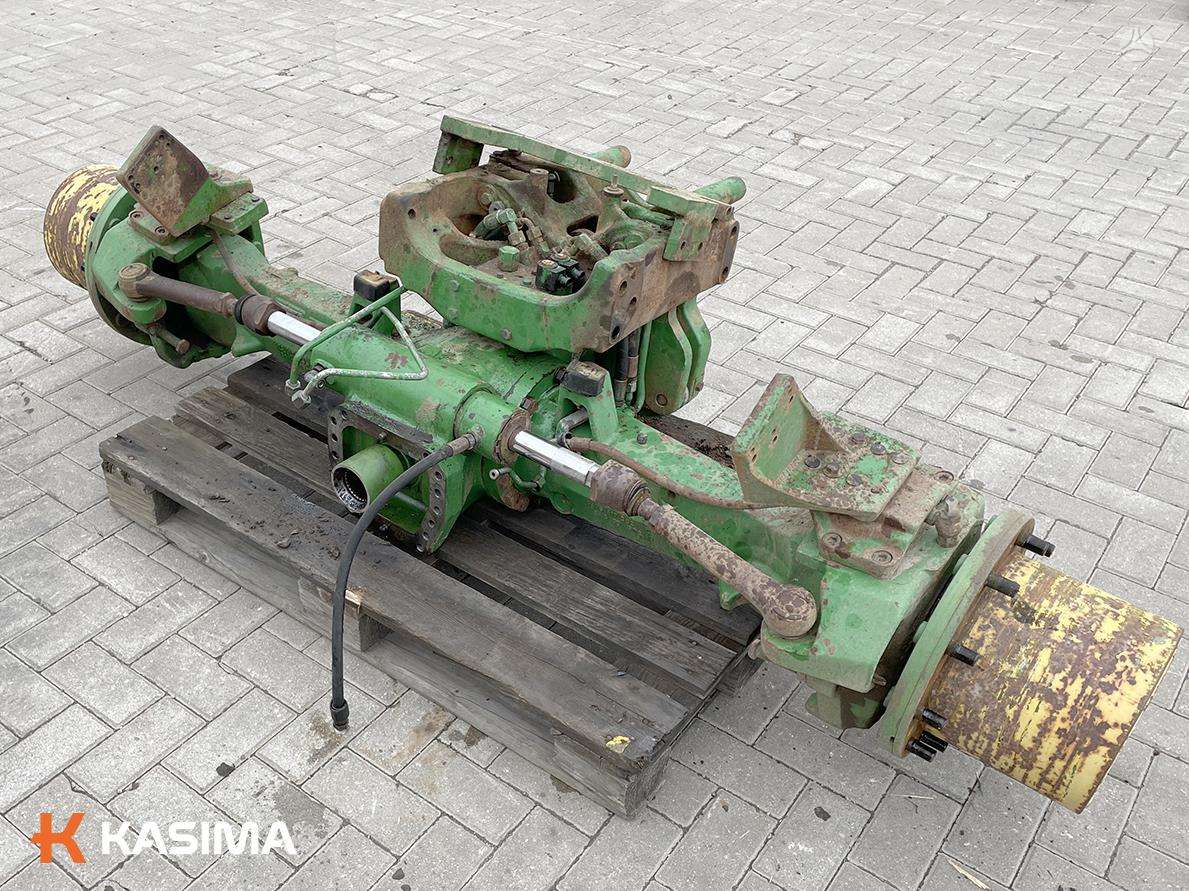 John Deere 6910, tractors