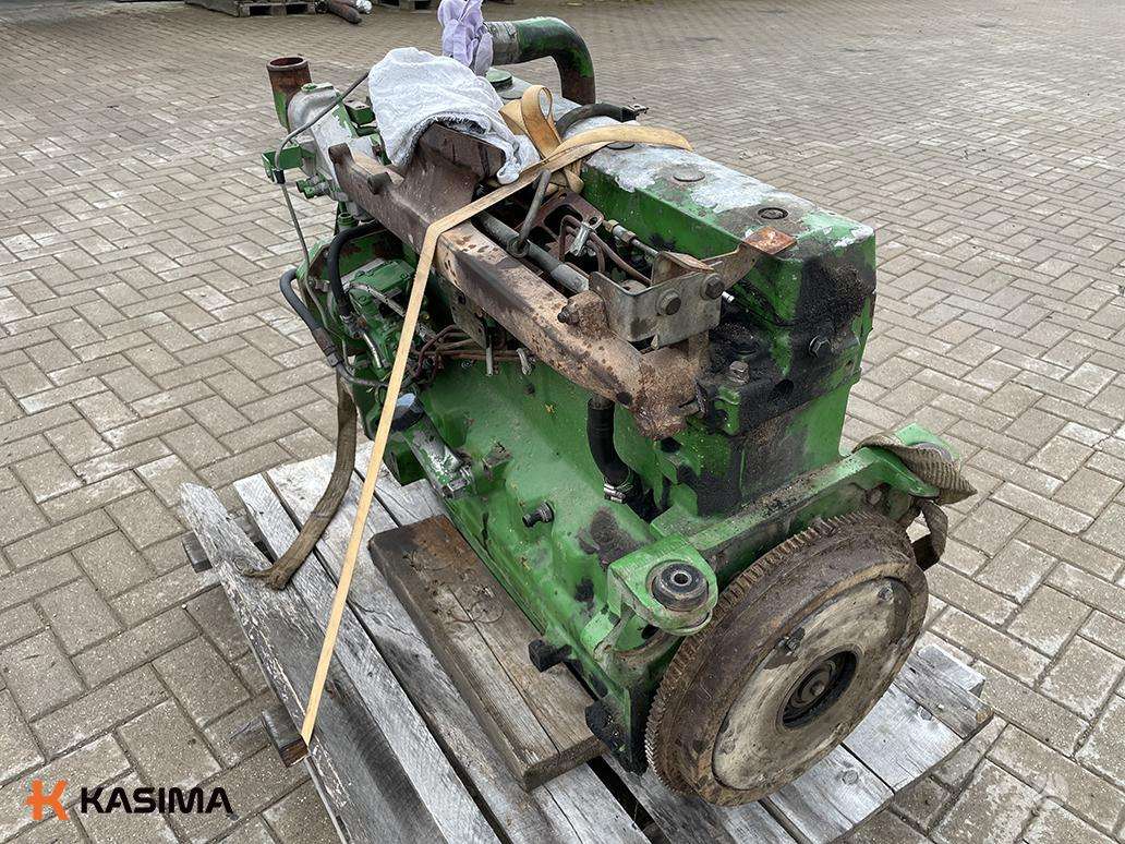 John Deere 6910, tractors