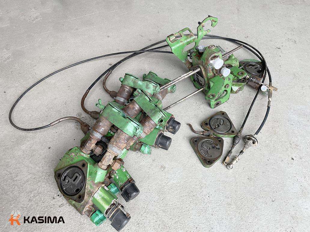 John Deere 6910, tractors