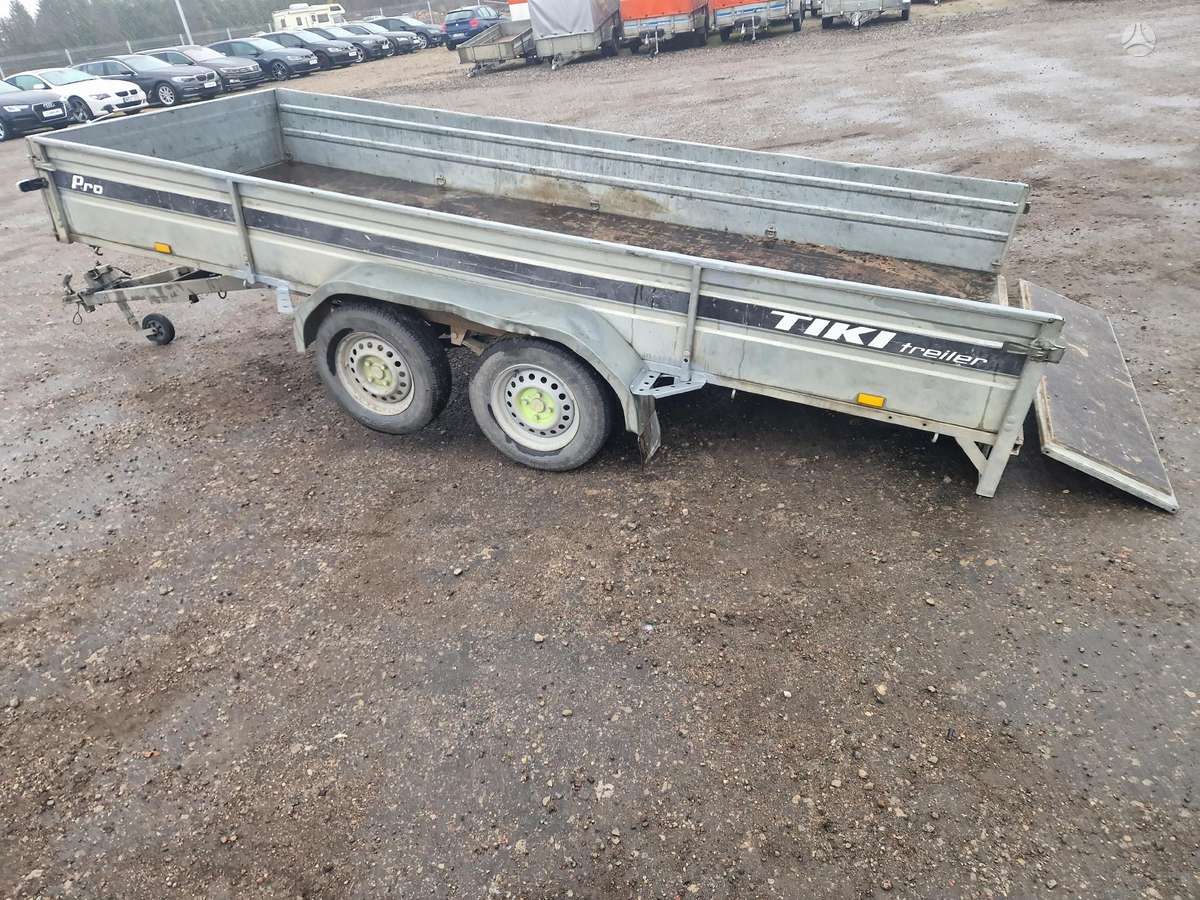 Tiki Treiler, dropside