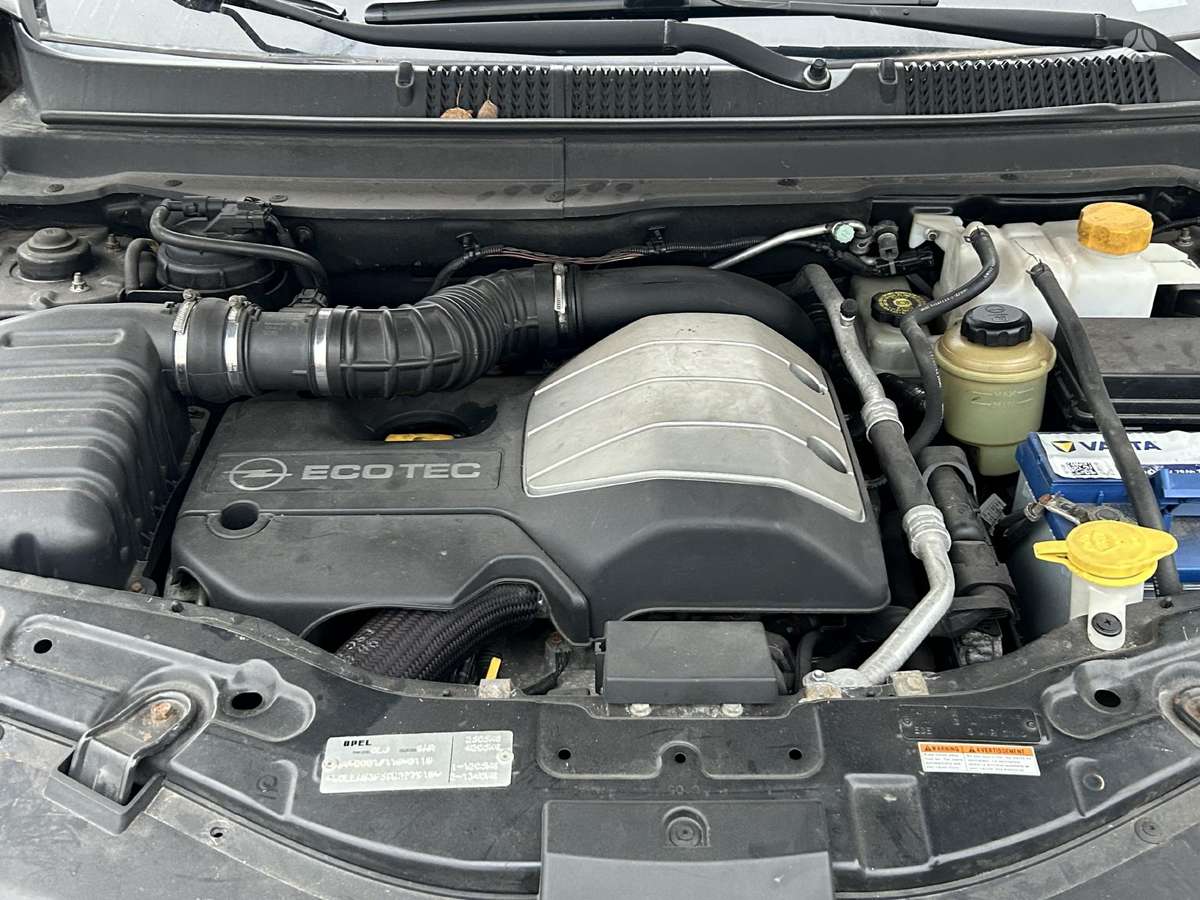 Opel Antara Dalis pristatome