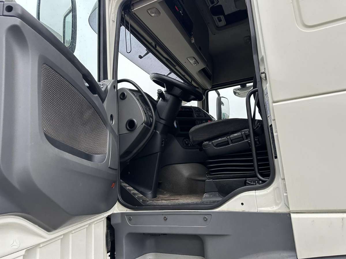 DAF XF 106.460, 2 miegamosios vietos