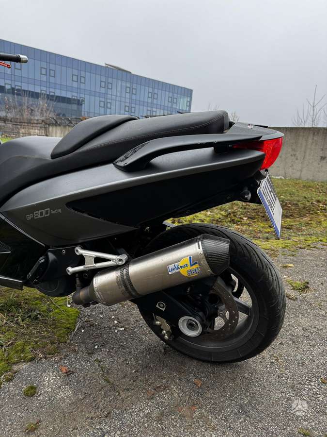 Gilera GP 800 839cc, мотороллеры / мопеды