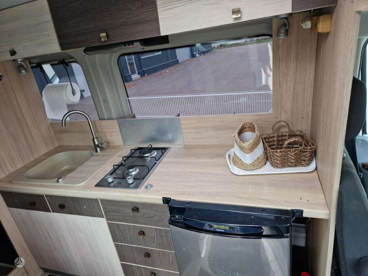 Ford Transit, туристическиe автомобили