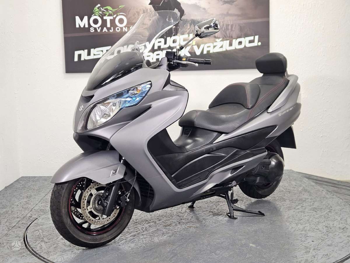 Suzuki Burgman 400cc, мотороллеры / мопеды