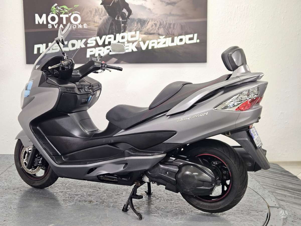 Suzuki Burgman 400cc, мотороллеры / мопеды