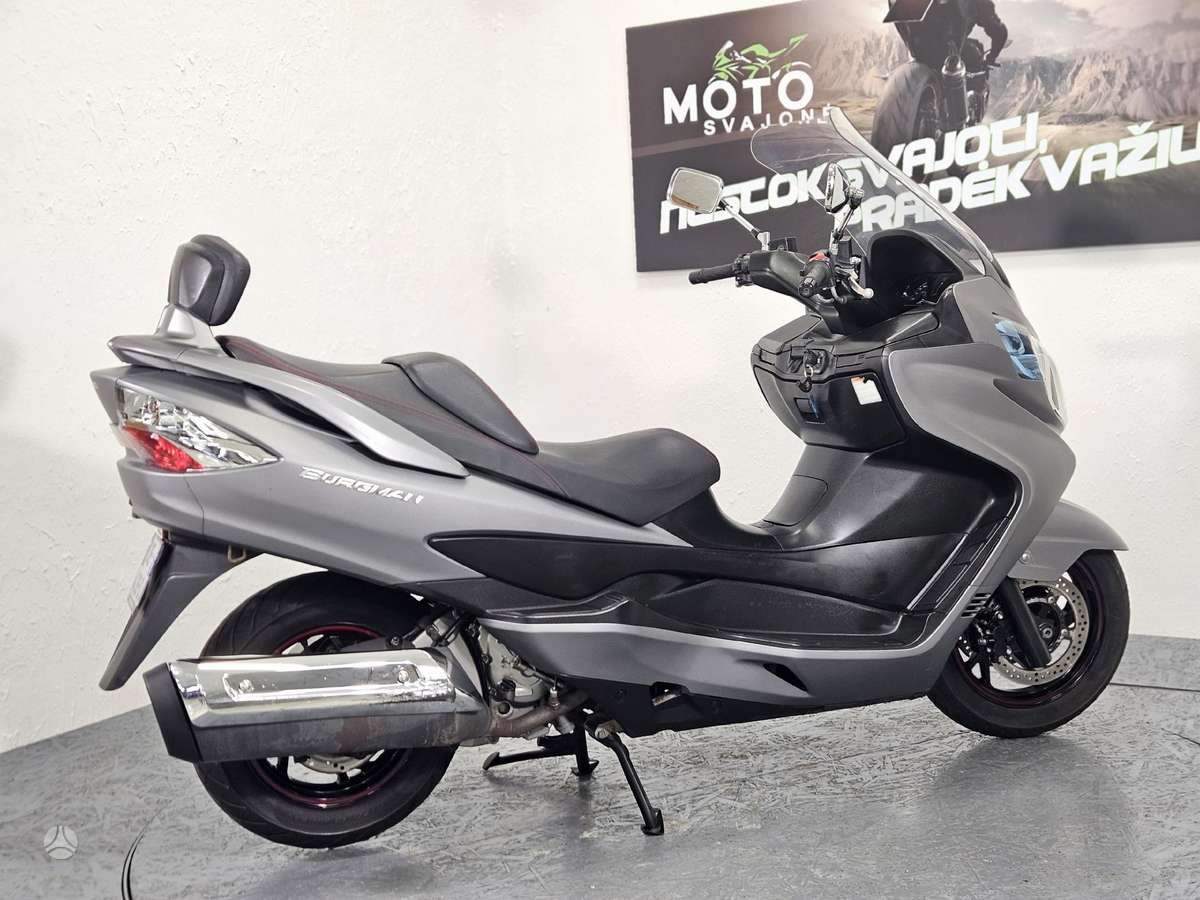 Suzuki Burgman 400cc, мотороллеры / мопеды