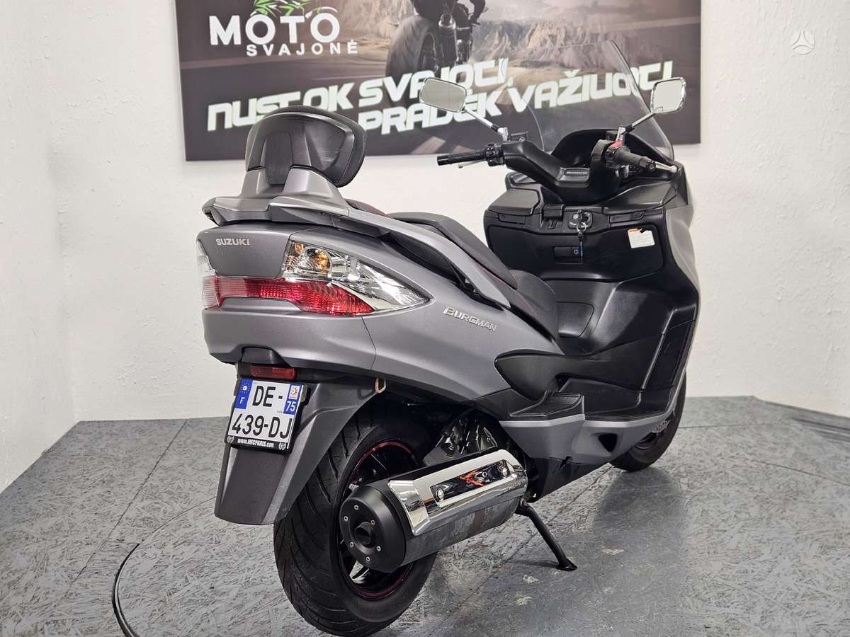 Suzuki Burgman 400cc, мотороллеры / мопеды