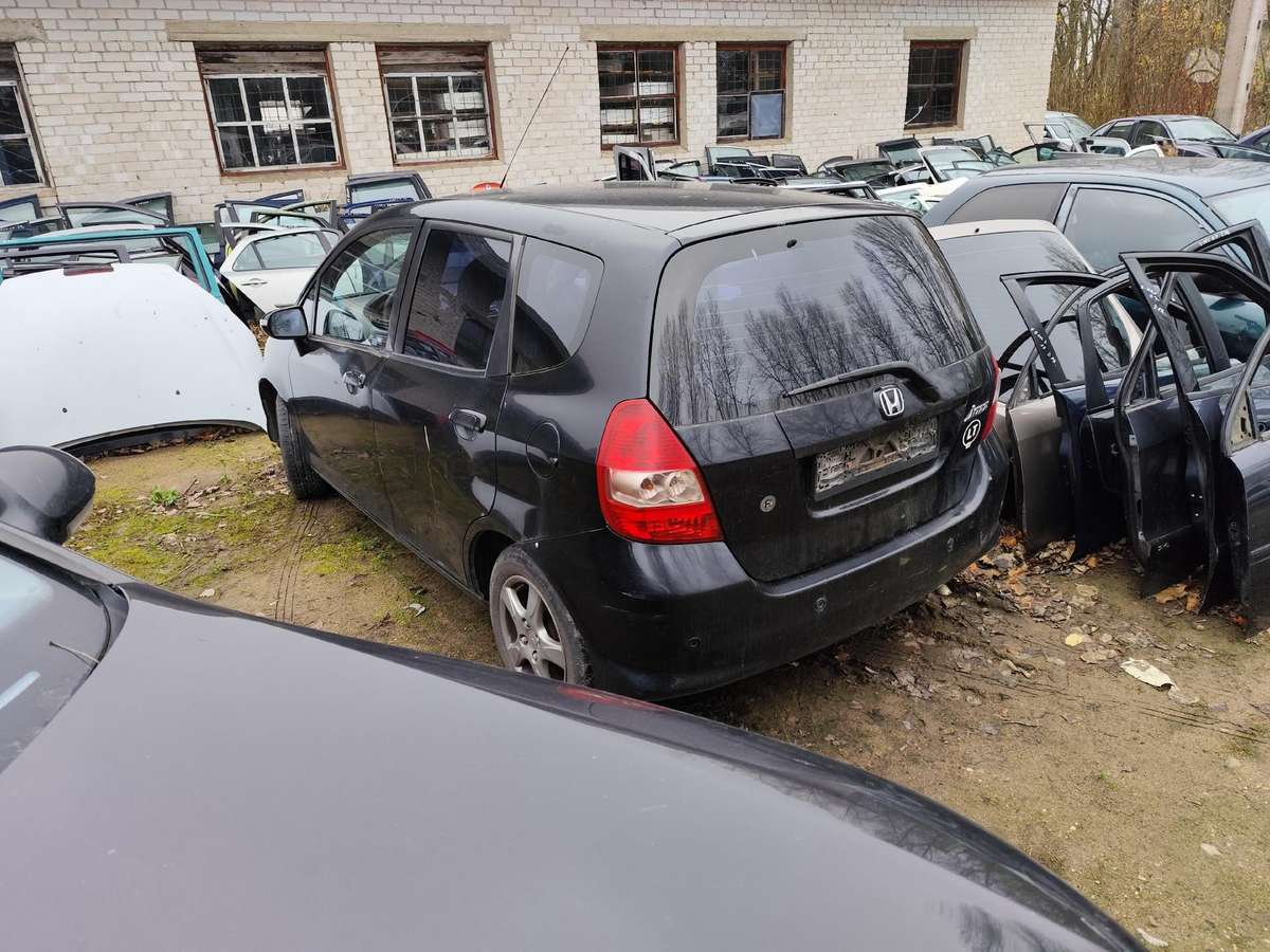 Honda Jazz по частям
