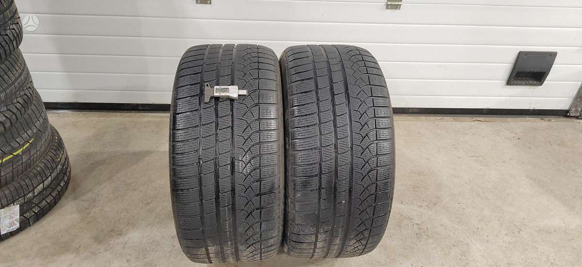 Pirelli P Zero Winter, зимние 285/40 R20