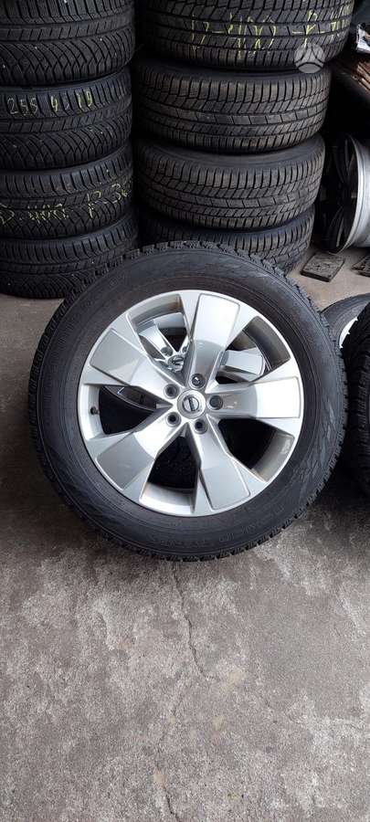 Volvo, lengvojo lydinio, R18