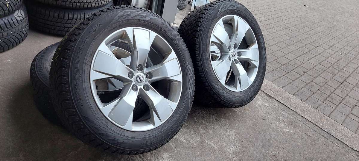 Volvo, lengvojo lydinio, R18