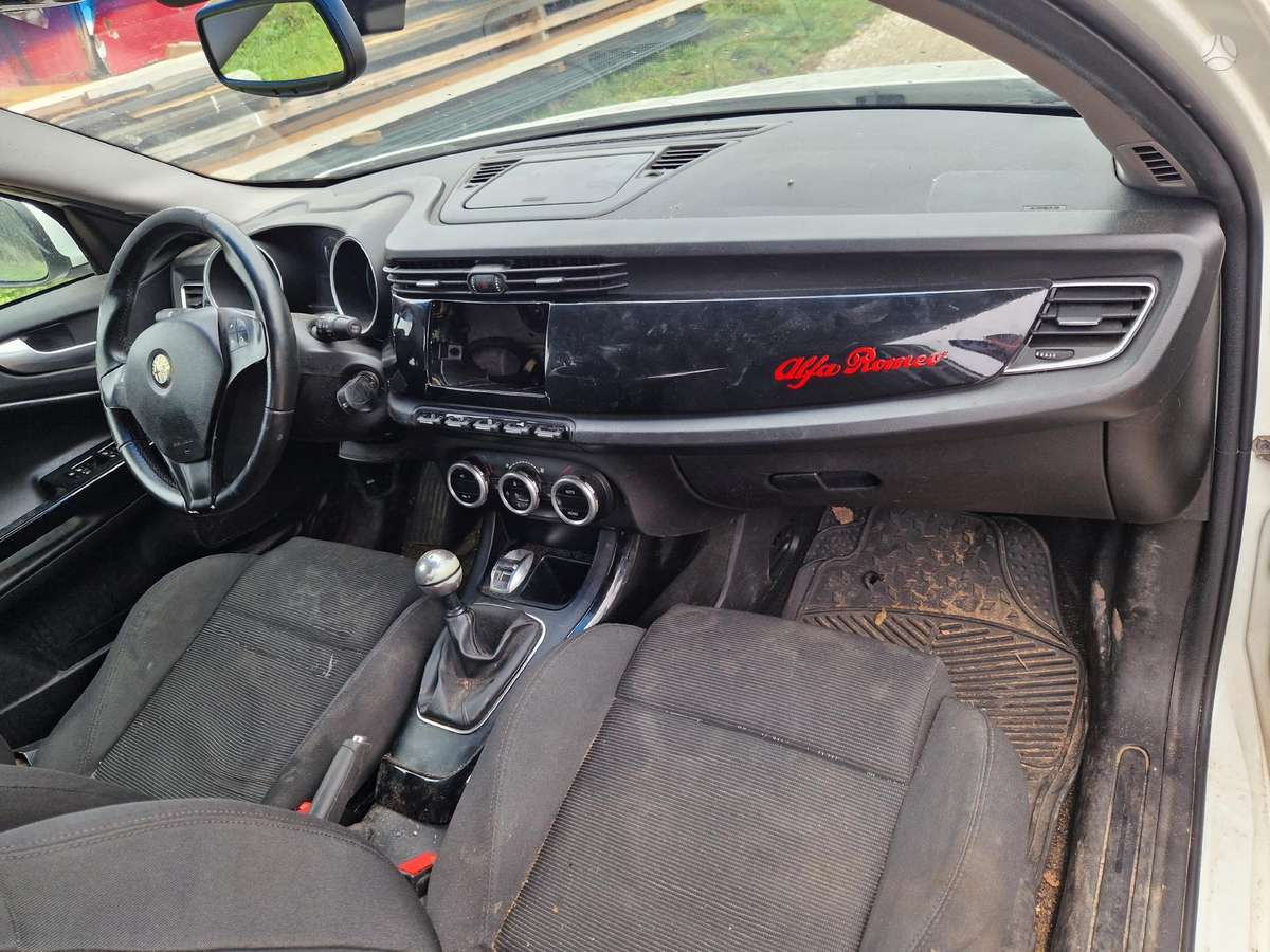 Alfa Romeo Giulietta по частям