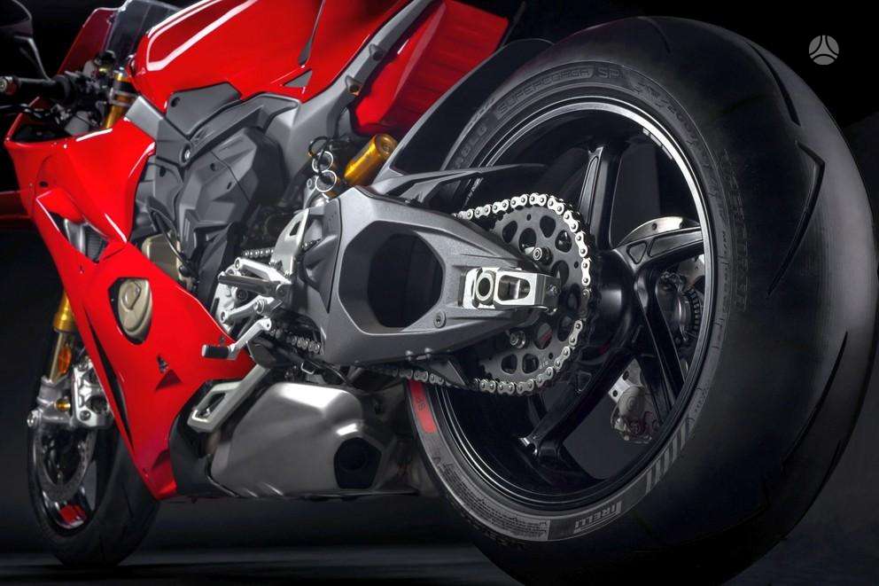 Ducati Panigale 1103cc, спортбайки / superbikes