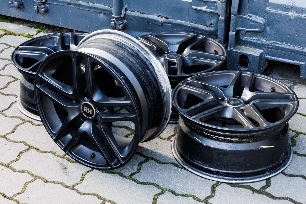 -Kita- Audi, легкосплавные , R17