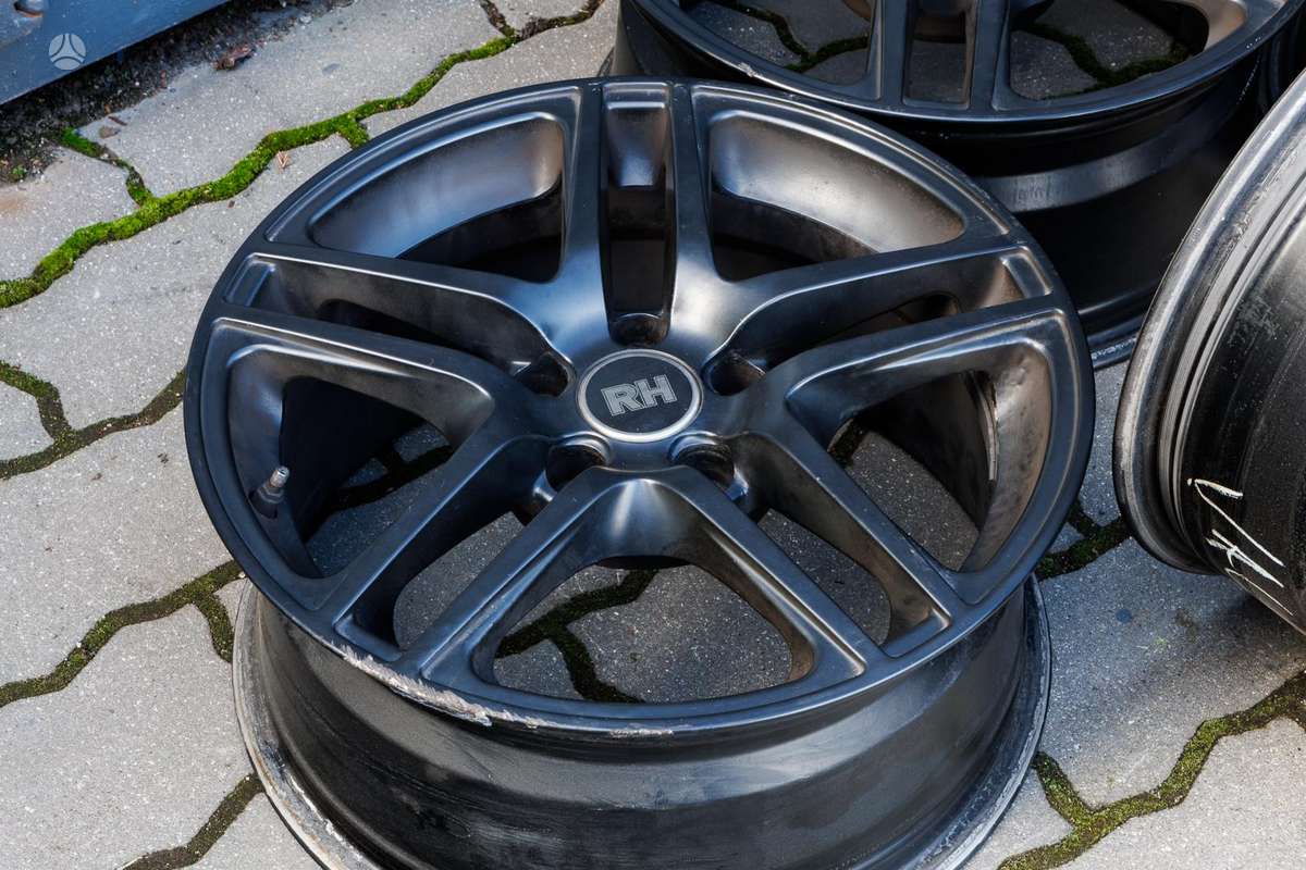 -Kita- Audi, легкосплавные , R17