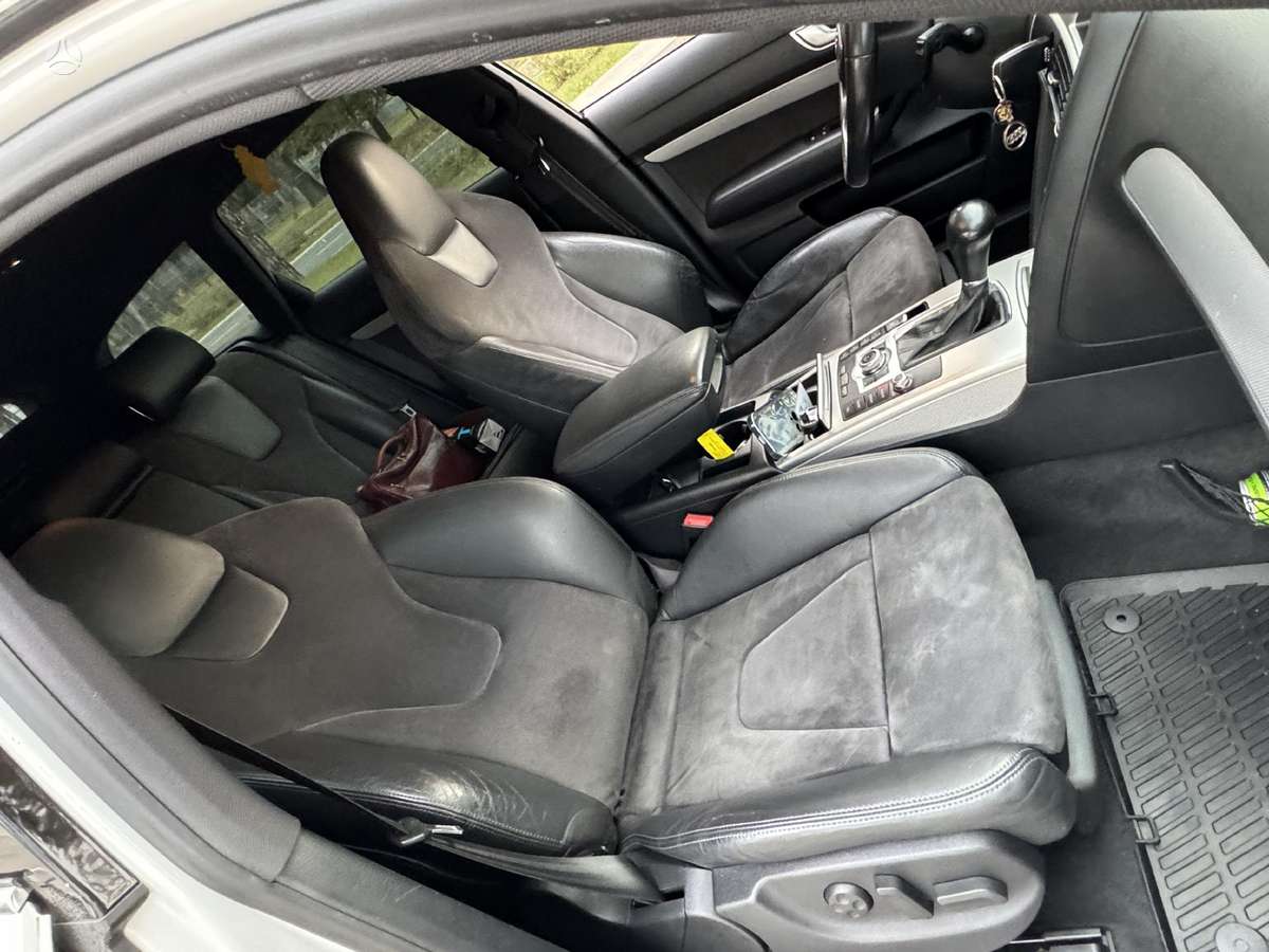 Audi A6, 2.0 l., universalas