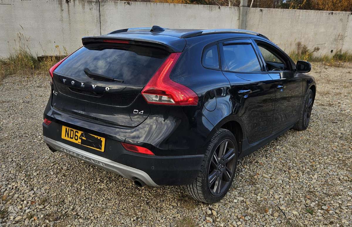 Volvo V40 Cross Country D4204t14