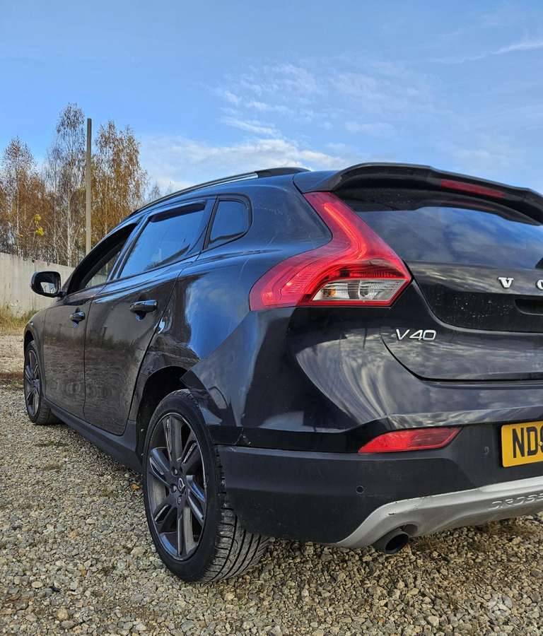 Volvo V40 Cross Country D4204t14