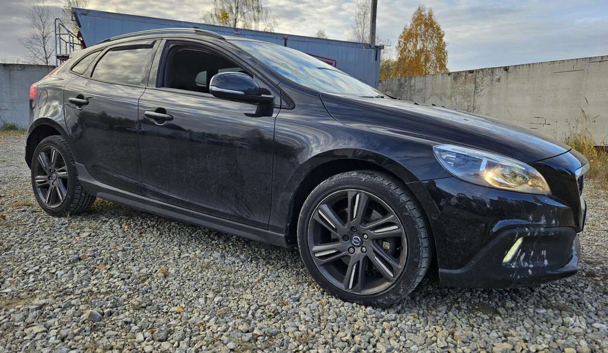 Volvo V40 Cross Country D4204t14