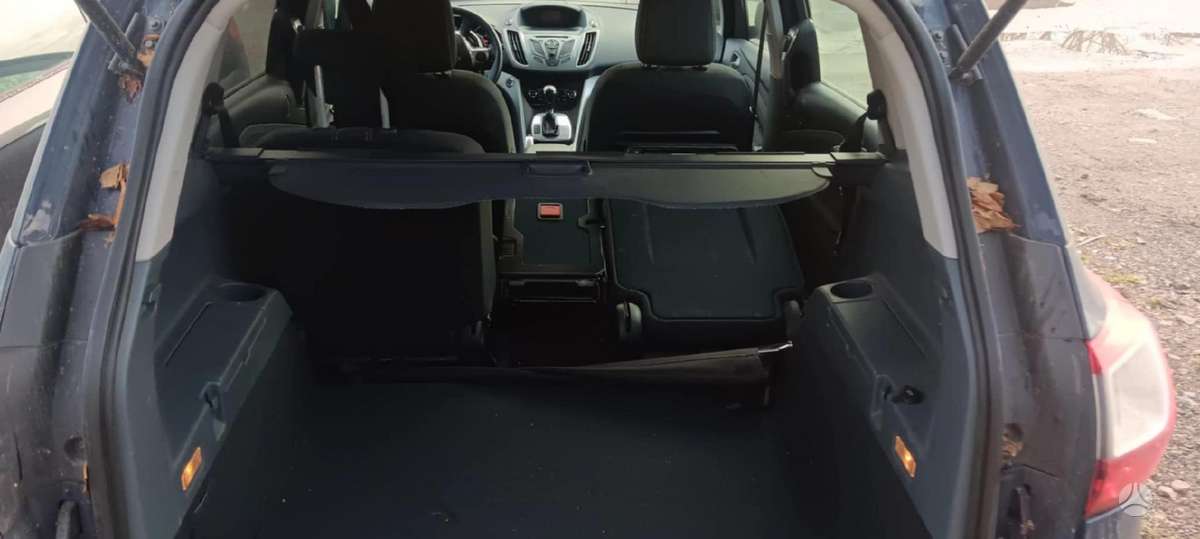 Ford Grand C-MAX dalimis