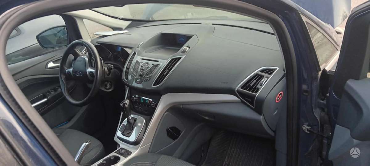 Ford Grand C-MAX rezerves daļās