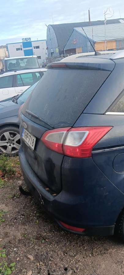 Ford Grand C-MAX по частям
