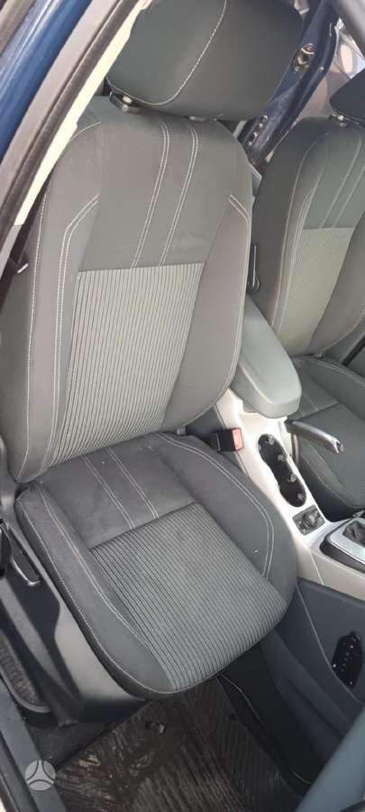 Ford Grand C-MAX rezerves daļās