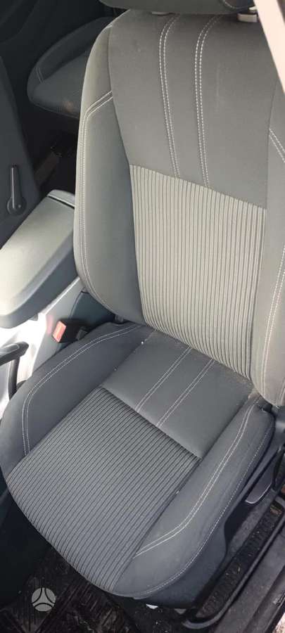 Ford Grand C-MAX for parts