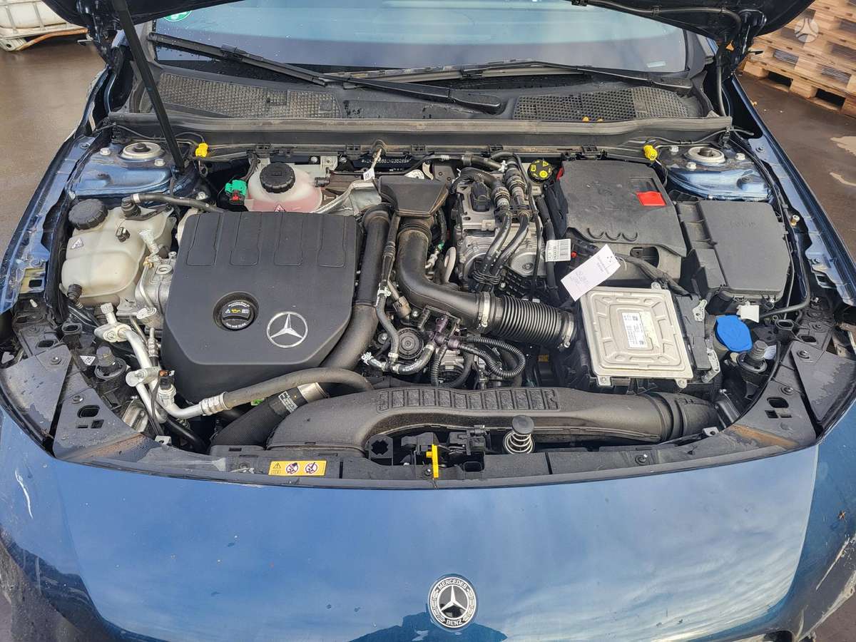 Mercedes-Benz CLA klasė dalimis