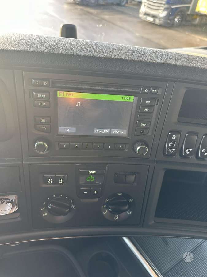 Scania R 450, double sleeper