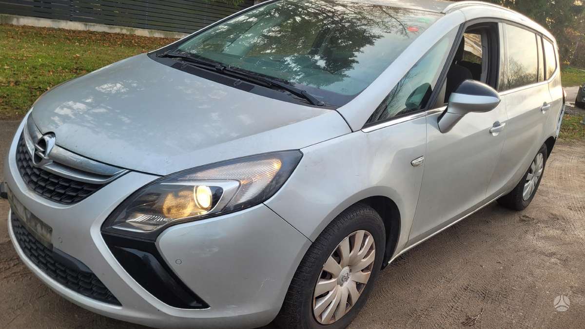 Opel Zafira Tourer