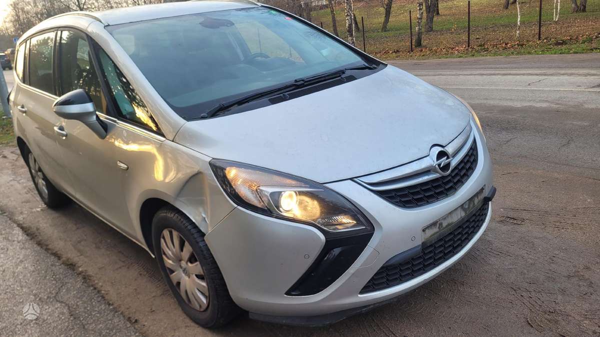 Opel Zafira Tourer