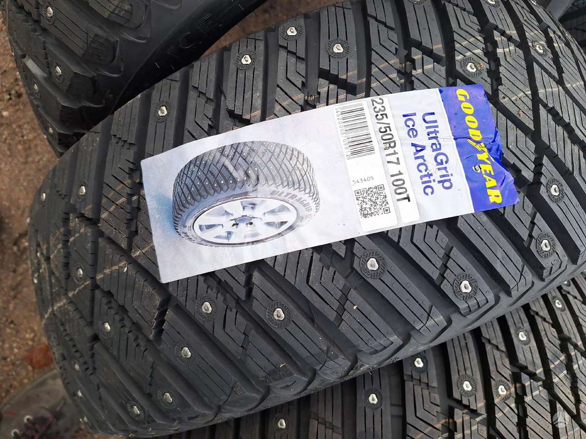 Goodyear, winter 235/50 R17