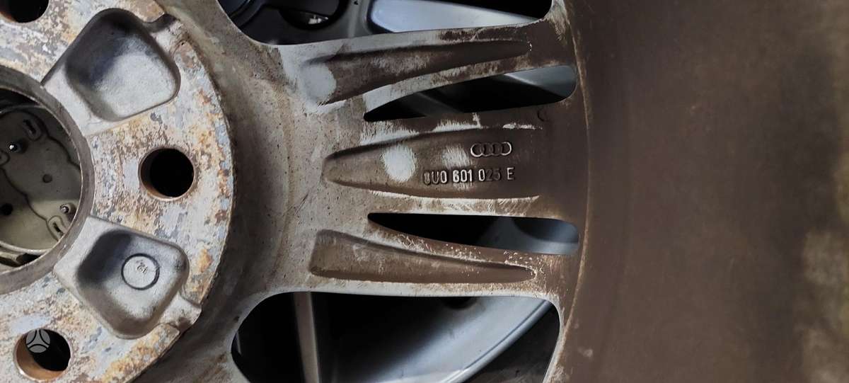 Audi, light alloy, R17