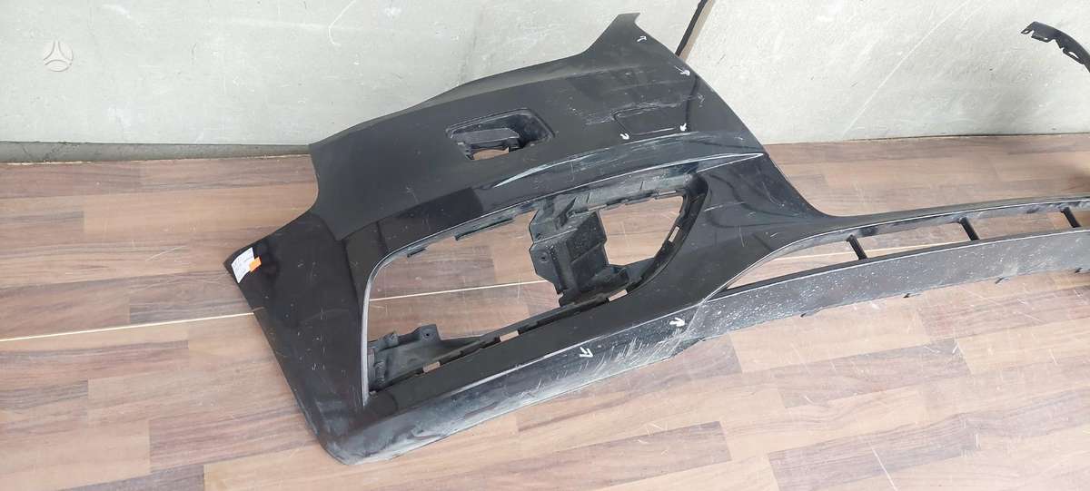 Audi A3, 8V3807437, Cen22179