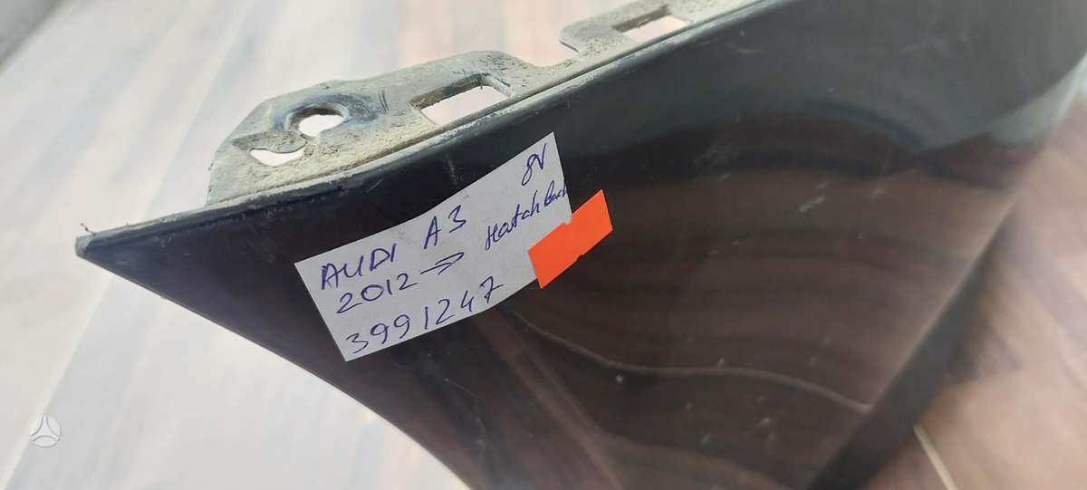 Audi A3, 8V3807437, Cen22179