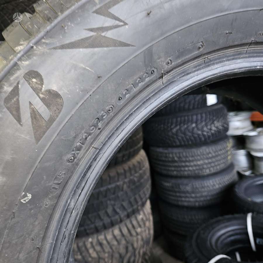 Bridgestone, winter 265/60 R18