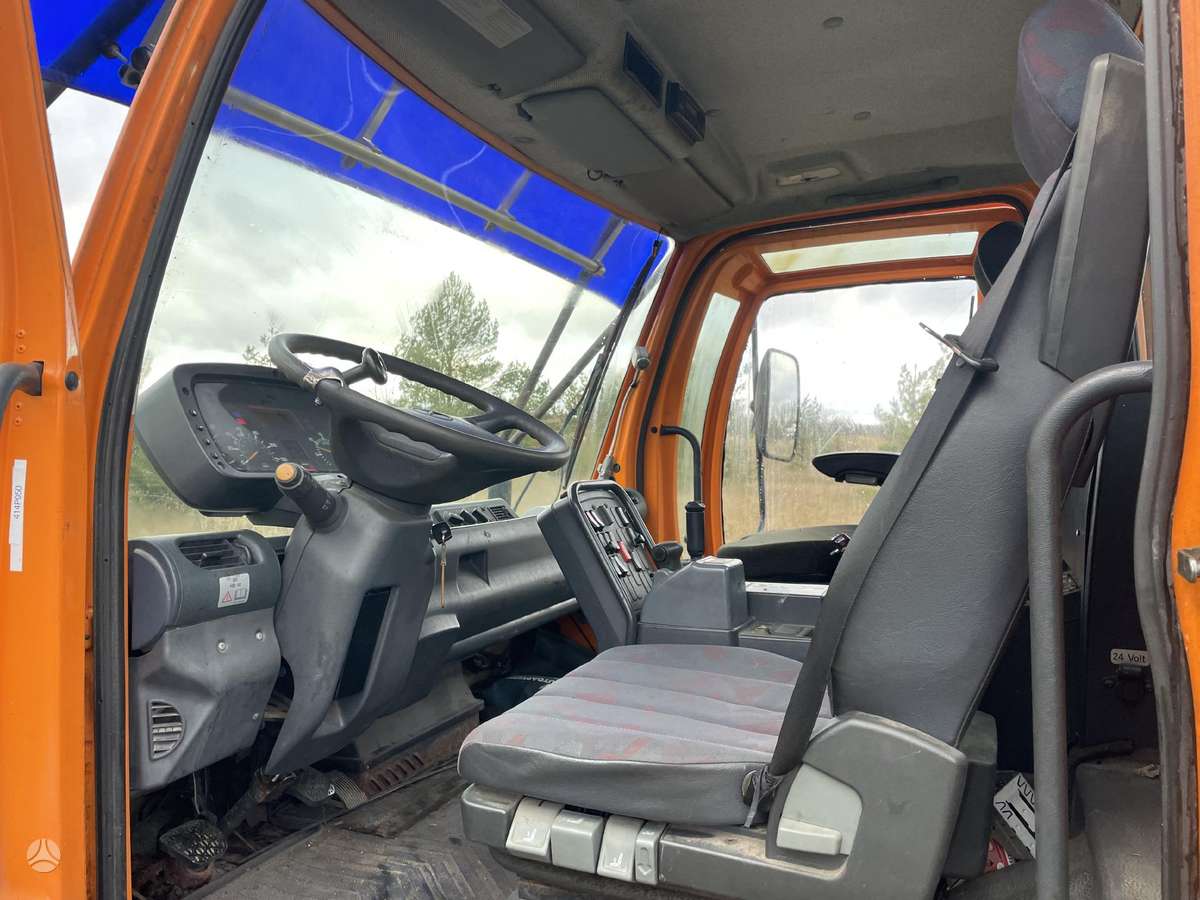 Mercedes-Benz Unimog U400, flatbeds