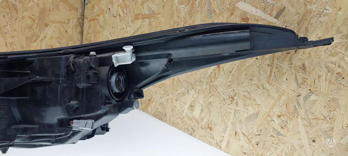 Toyota C-HR, 81110F4031, Cen21231