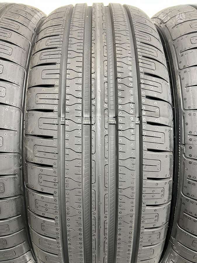 Goodyear EfficientGrip, summer 215/55 R18