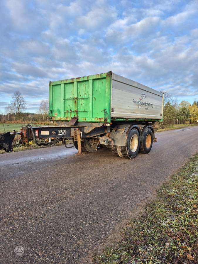 Nopa 18, priekabos, puspriekabės