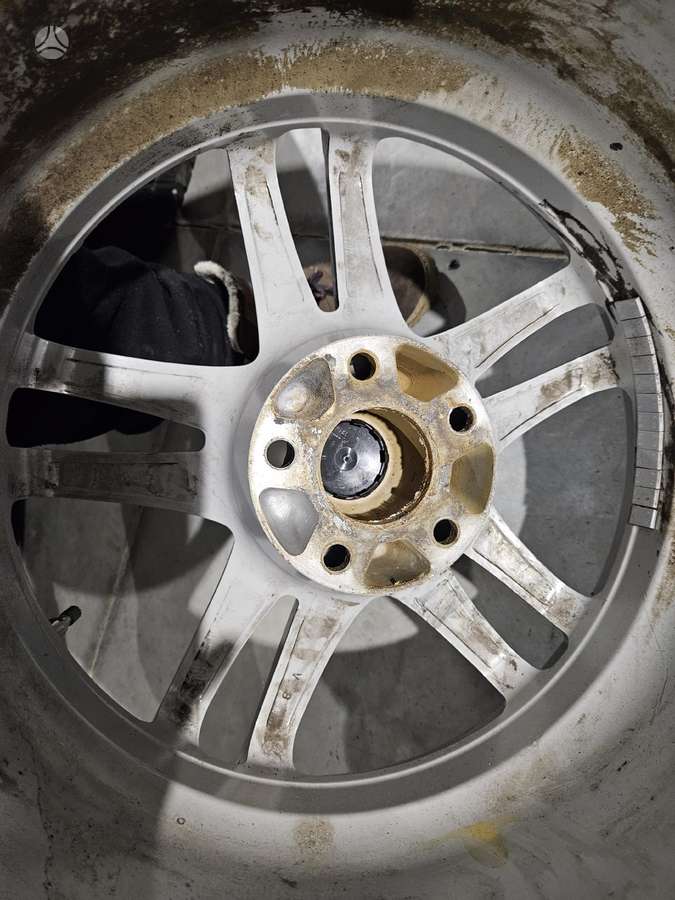 Audi A5, light alloy, R17