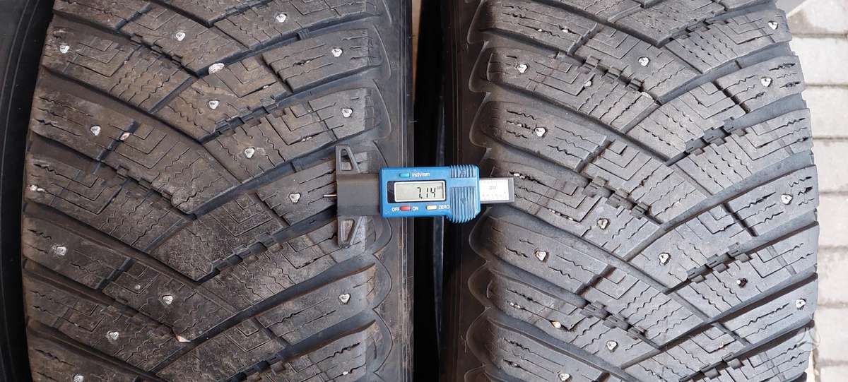 Goodyear, зимние 245/65 R17