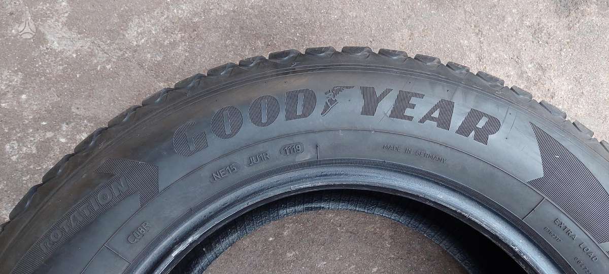 Goodyear, winter 245/65 R17