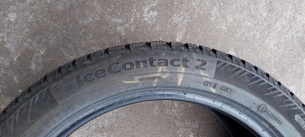 Continental, winter 235/45 R18