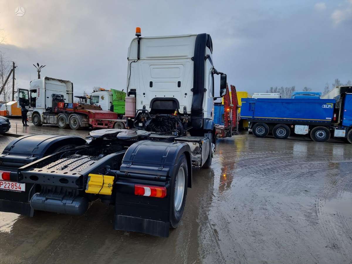 Mercedes-Benz Actros, double sleeper