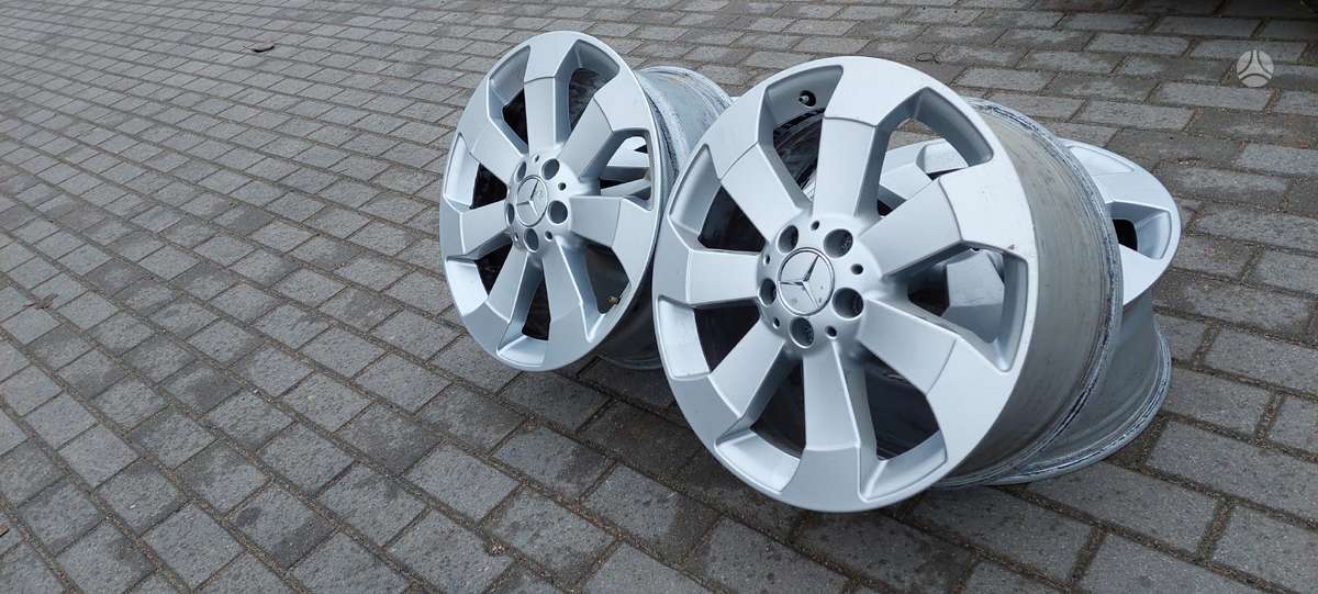 Mercedes-Benz, light alloy, R18