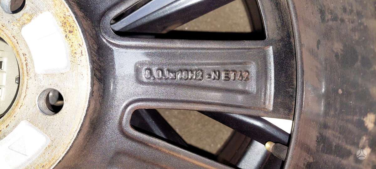 Volvo, lengvojo lydinio, R18